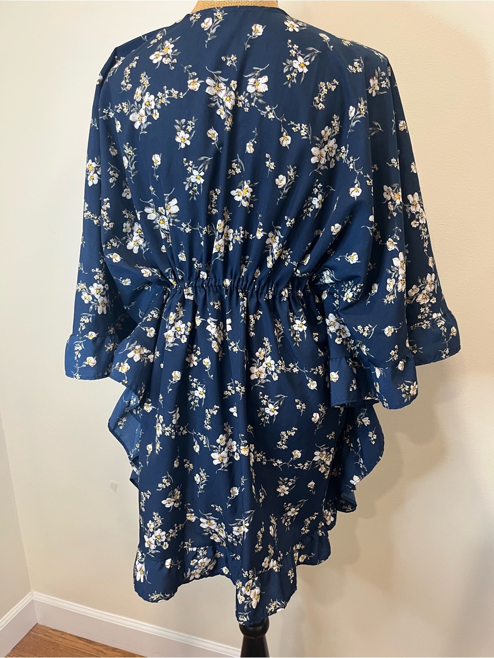 Swim Coverup Cascading Ruffle Tie Front Floral Navy Print Size Large XL - Picture 9 of 14